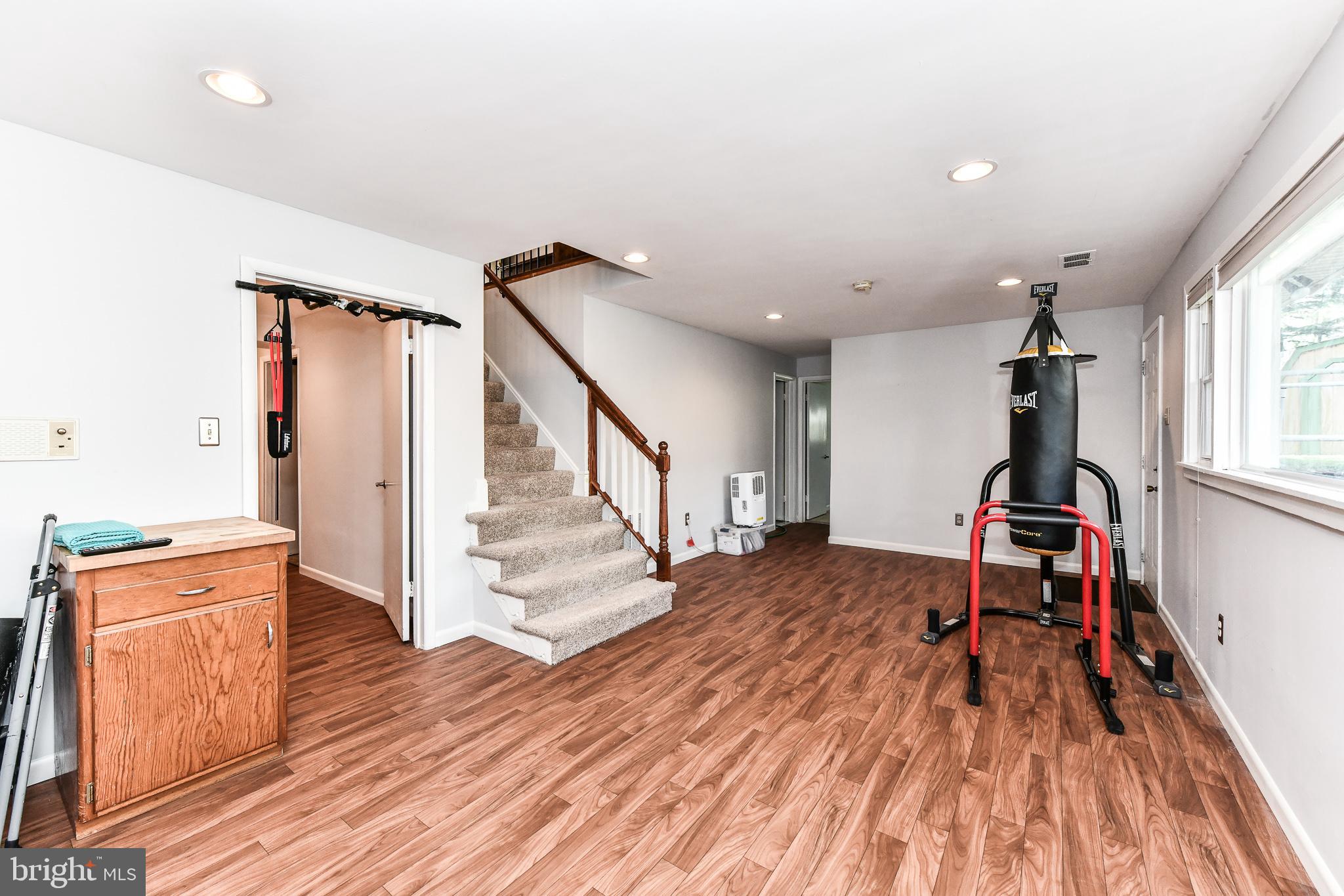 SEMINARY HILL ESTATES - Residential Lease