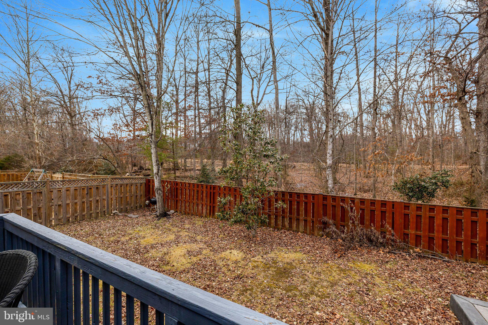 BROAD RUN OAKS - Residential