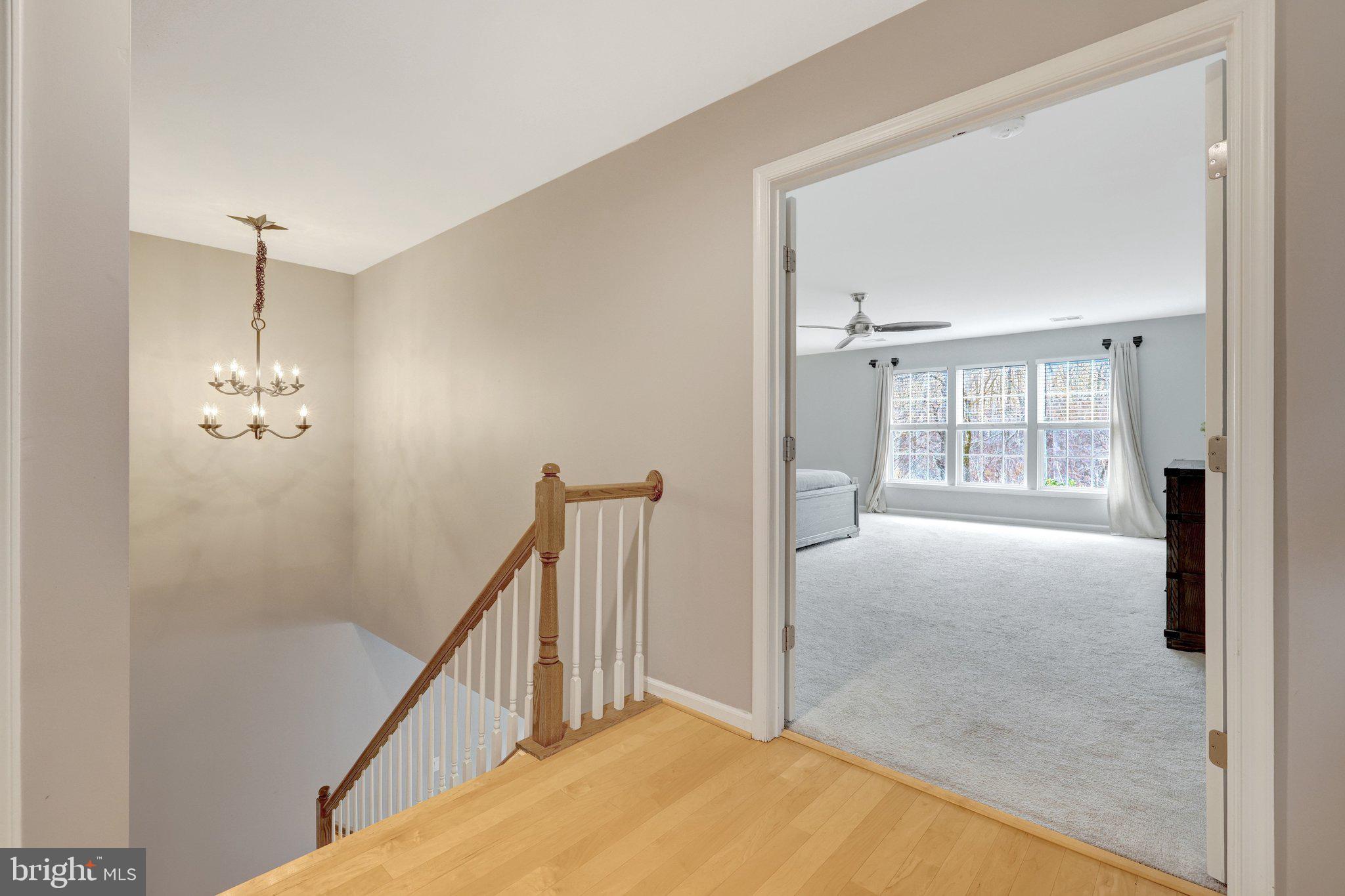 BROAD RUN OAKS - Residential