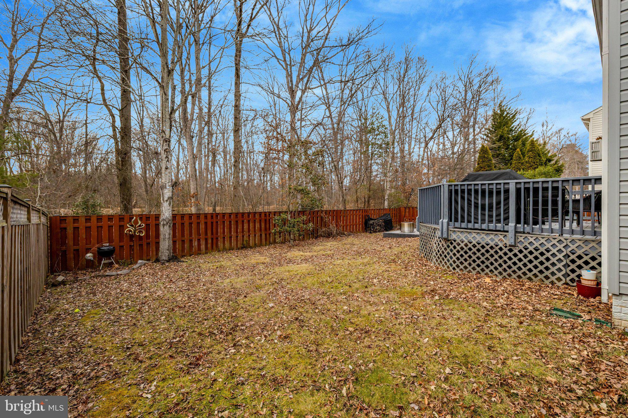 BROAD RUN OAKS - Residential