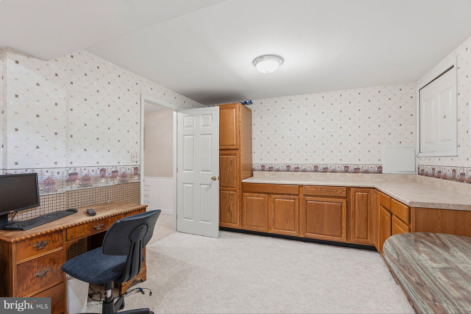 CUB HILL FARMS - Residential