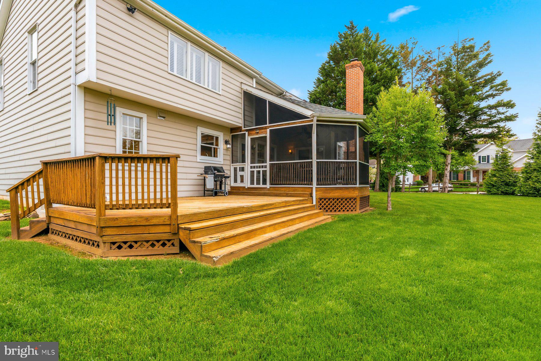 CUB HILL FARMS - Residential