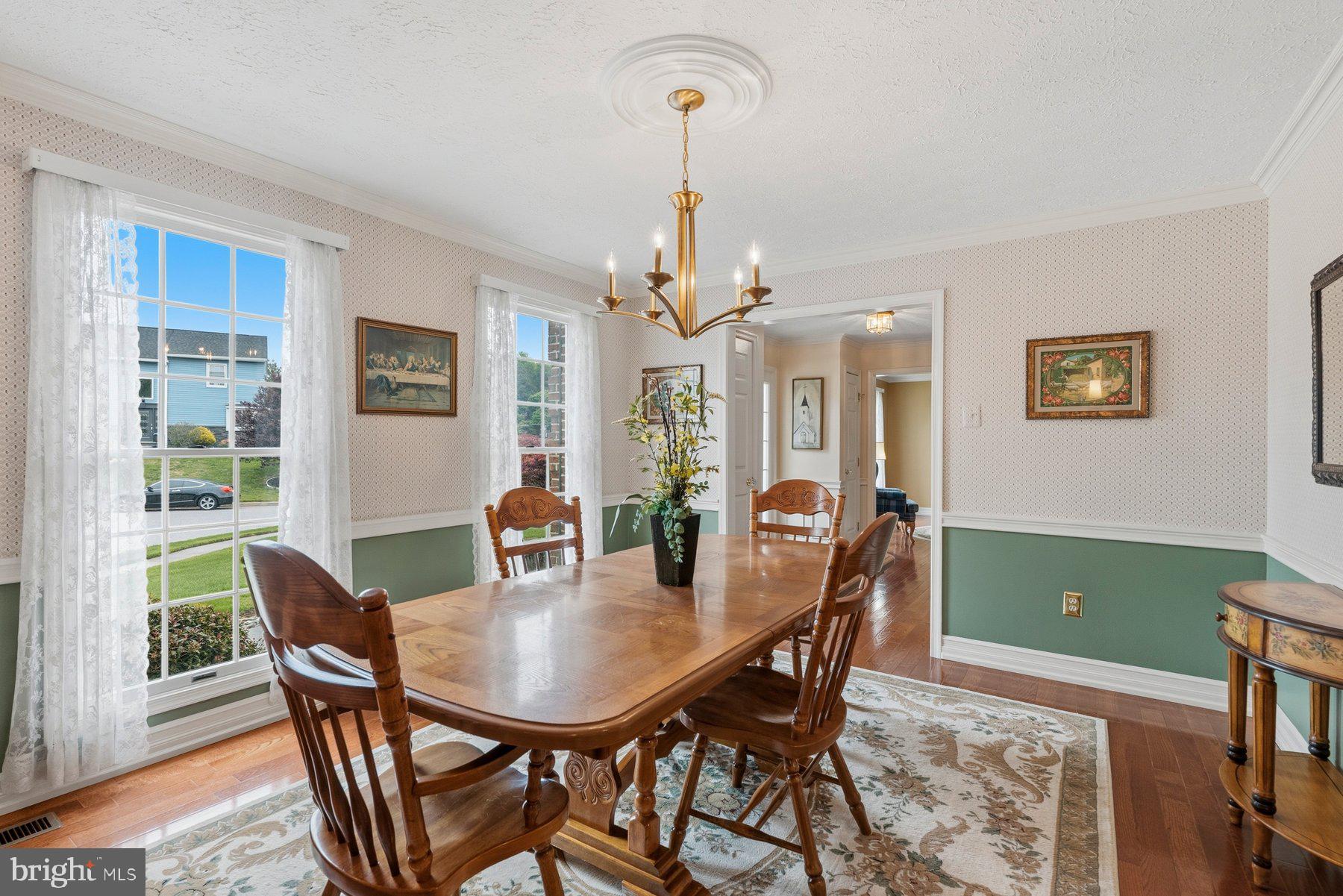 CUB HILL FARMS - Residential