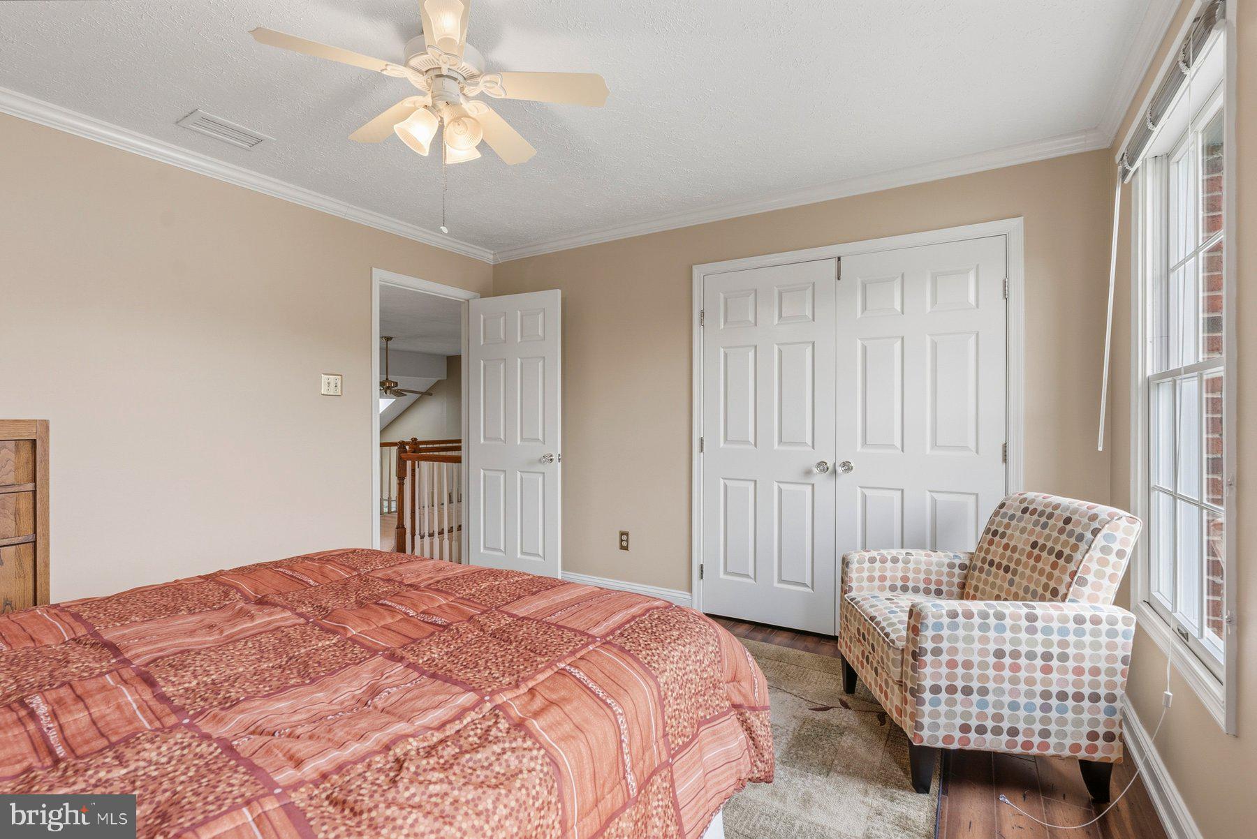 CUB HILL FARMS - Residential