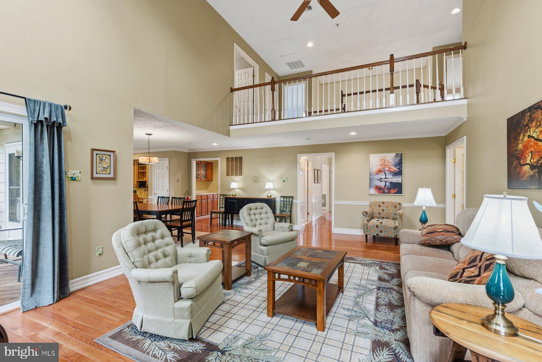 CUB HILL FARMS - Residential