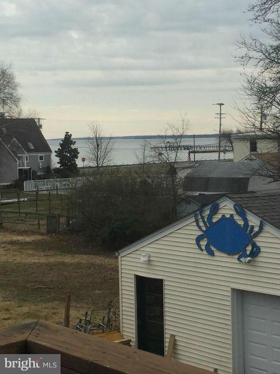 FRANKLIN MANOR BEACH - Residential Lease