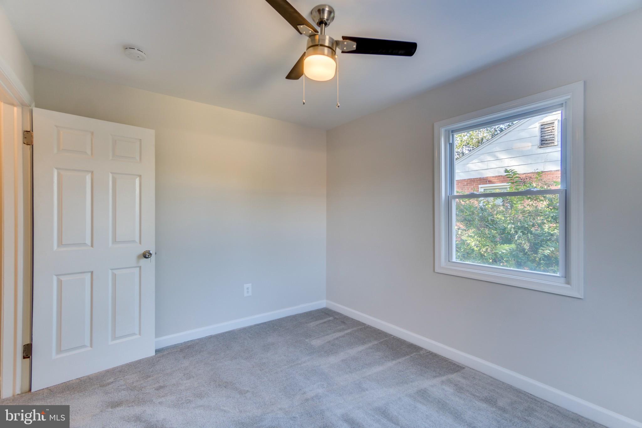 HUNTINGTON - Residential Lease