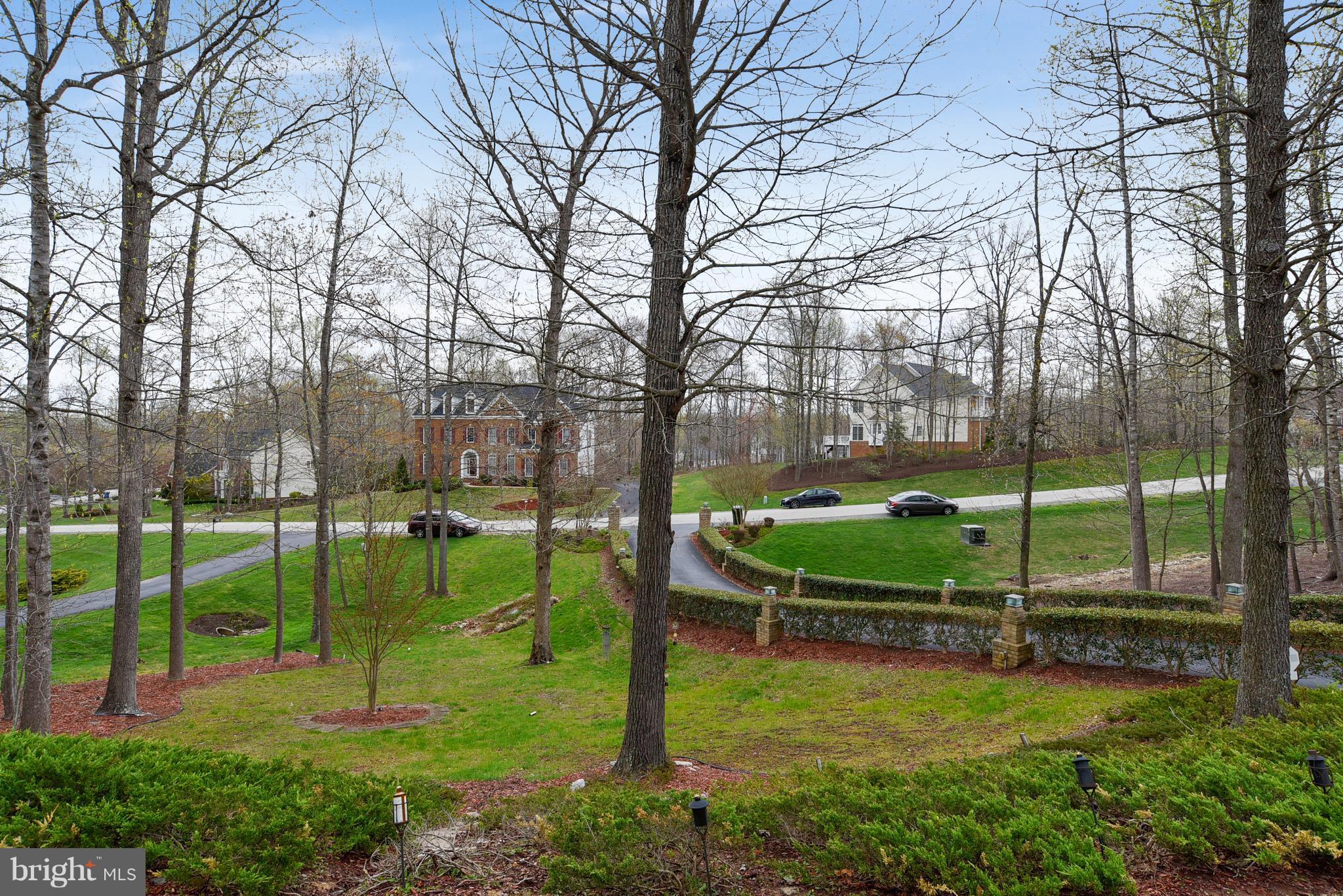 RIVER FALLS - Residential