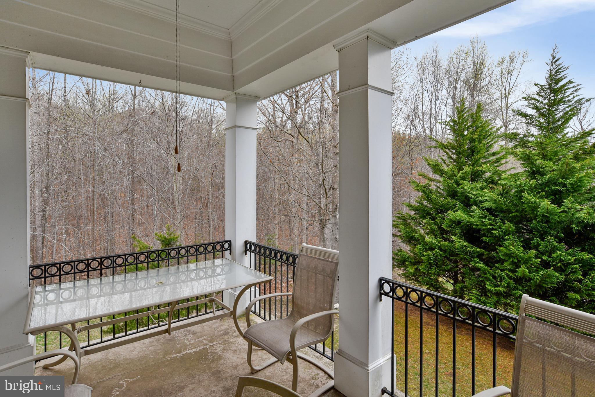 RIVER FALLS - Residential