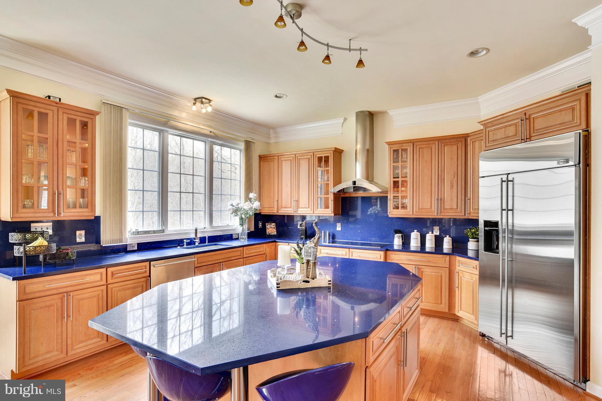 RIVER FALLS - Residential