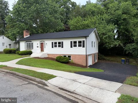1120 WOODSEDGE ROAD DOVER DE 19904