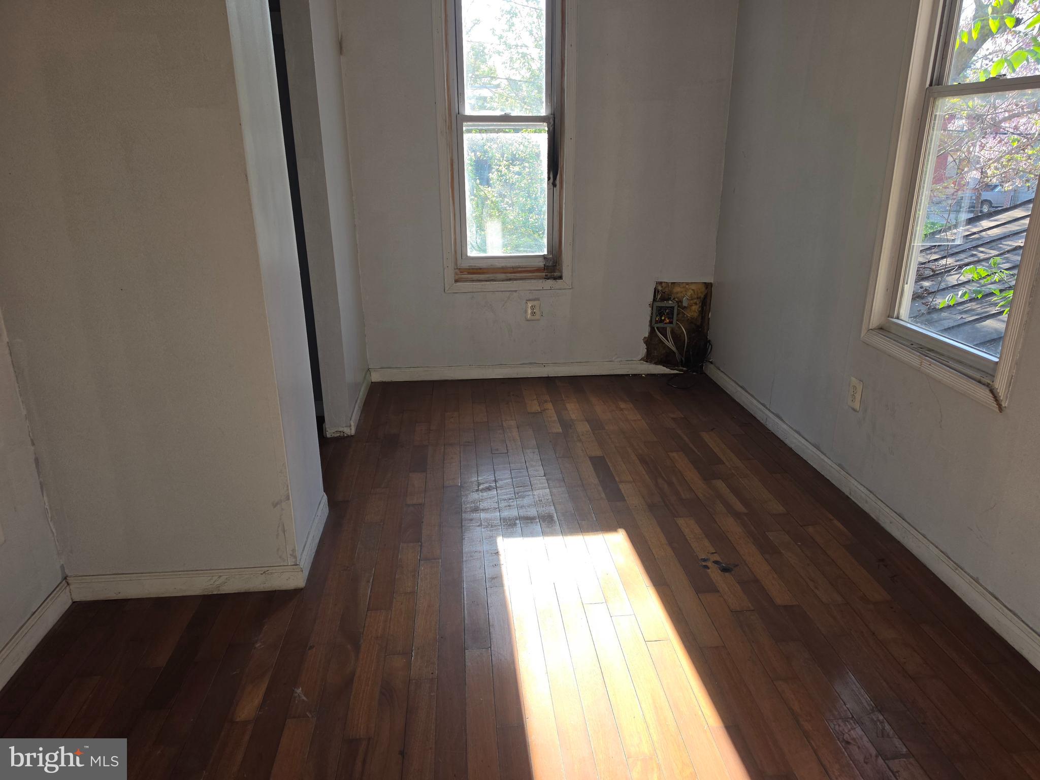 MOUNT CLARE - Residential