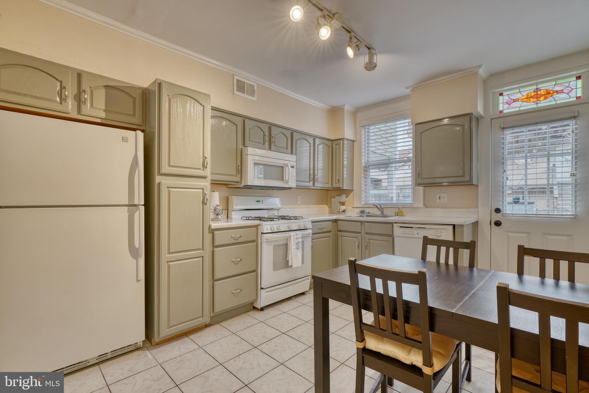 CANTON - Residential