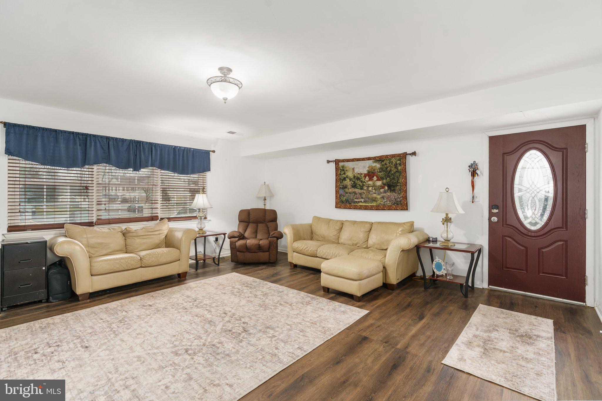 QUAKER GREEN - Residential