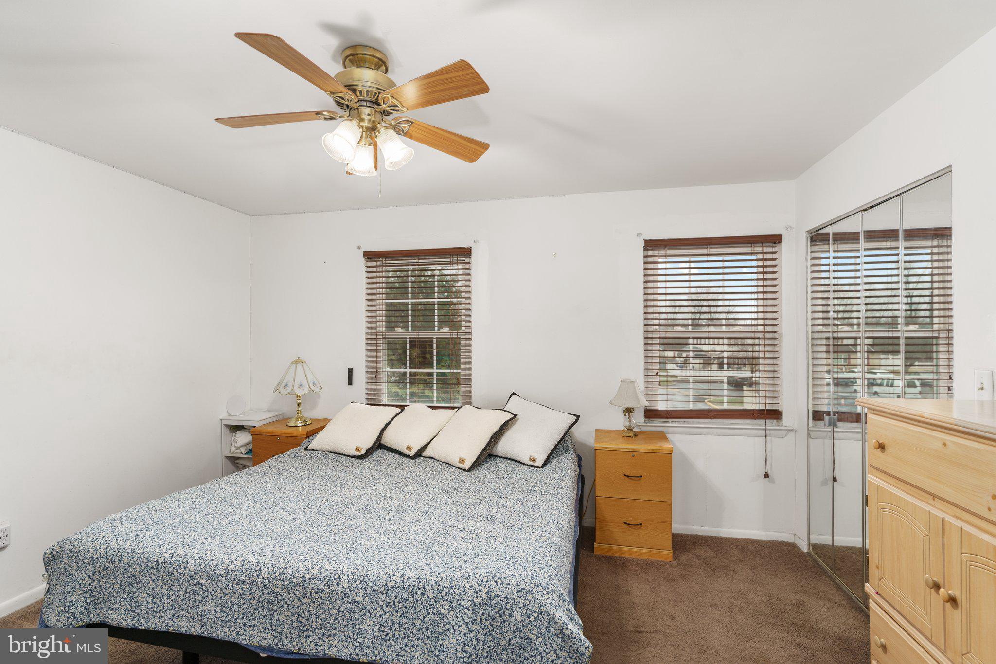 QUAKER GREEN - Residential