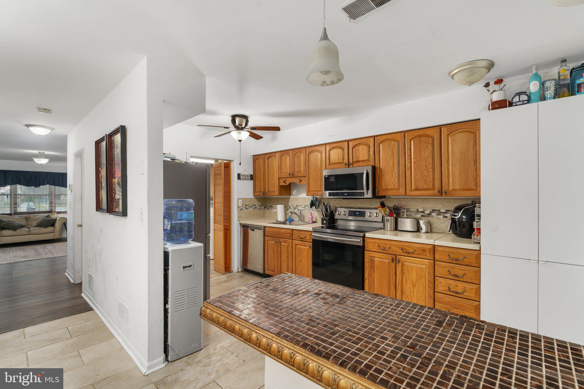 QUAKER GREEN - Residential