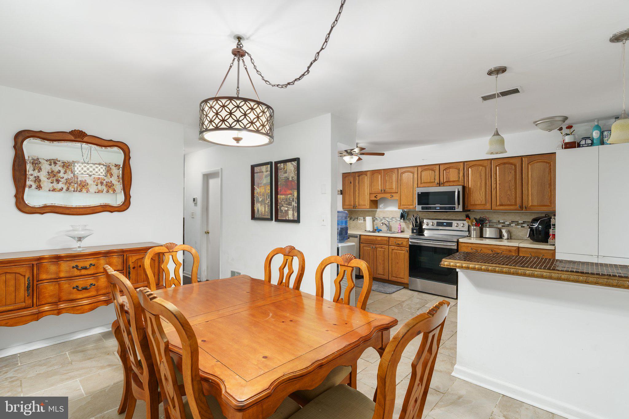 QUAKER GREEN - Residential