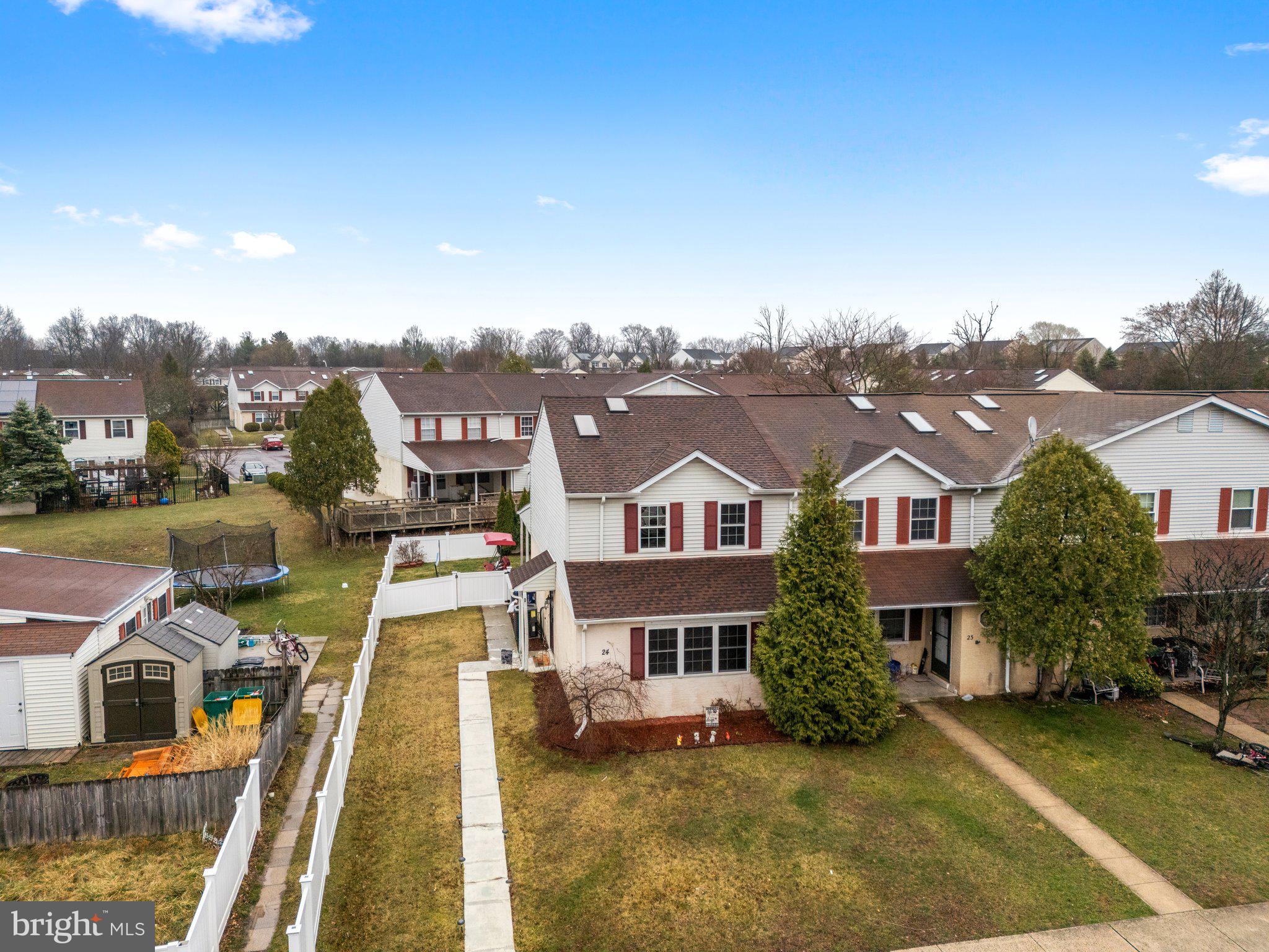 QUAKER GREEN - Residential