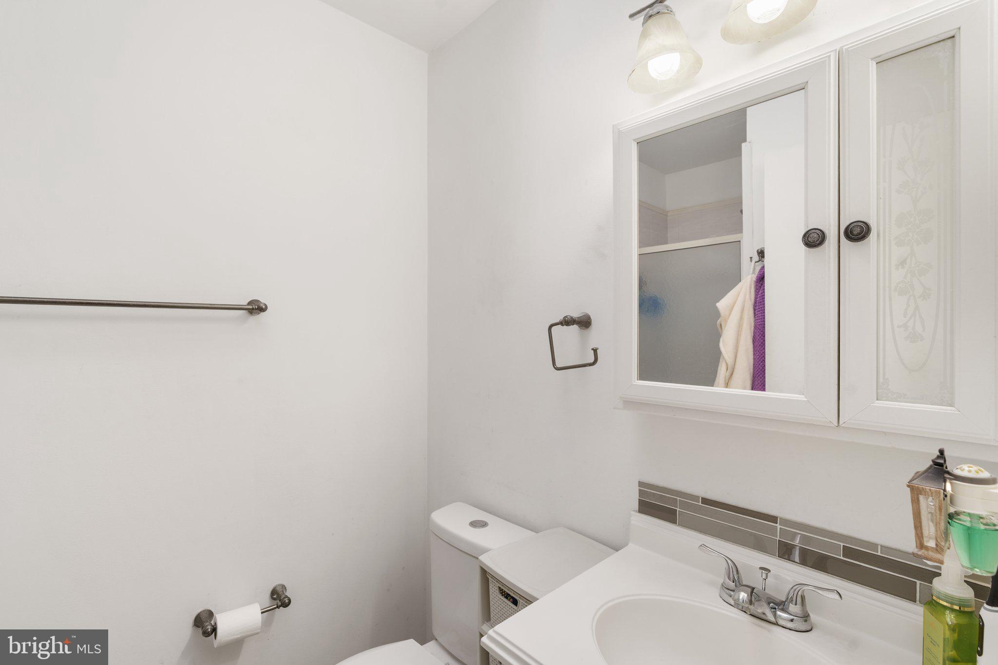 QUAKER GREEN - Residential