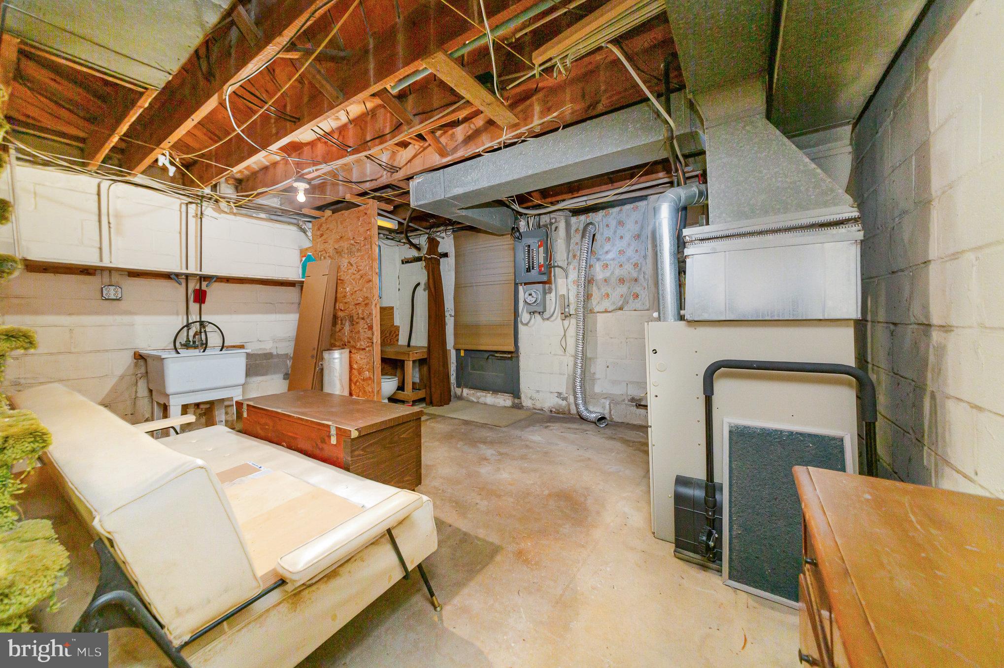 WEST INVERNESS - Residential