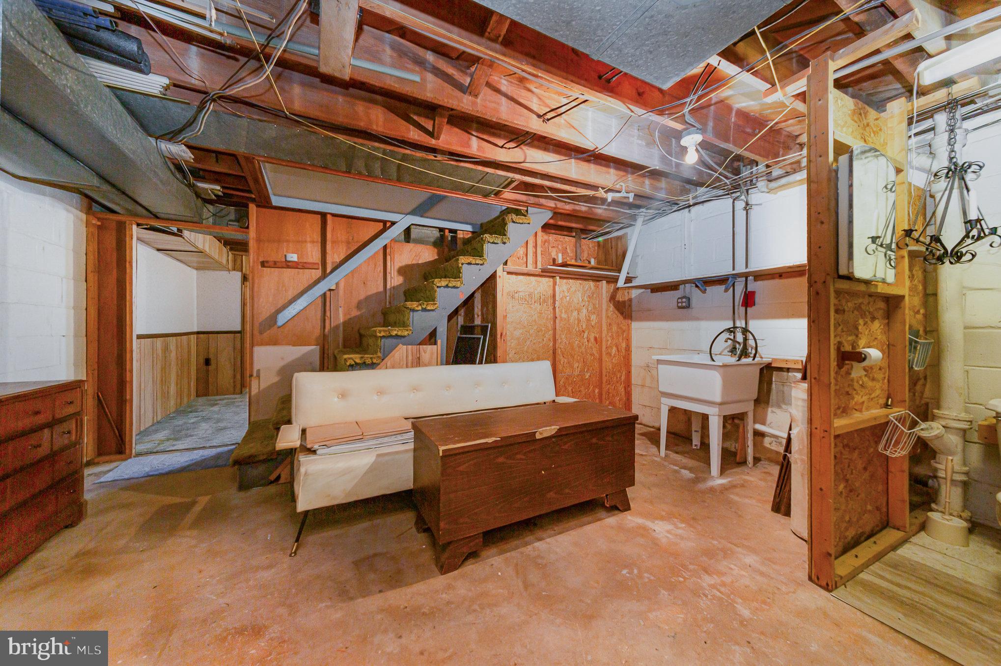 WEST INVERNESS - Residential