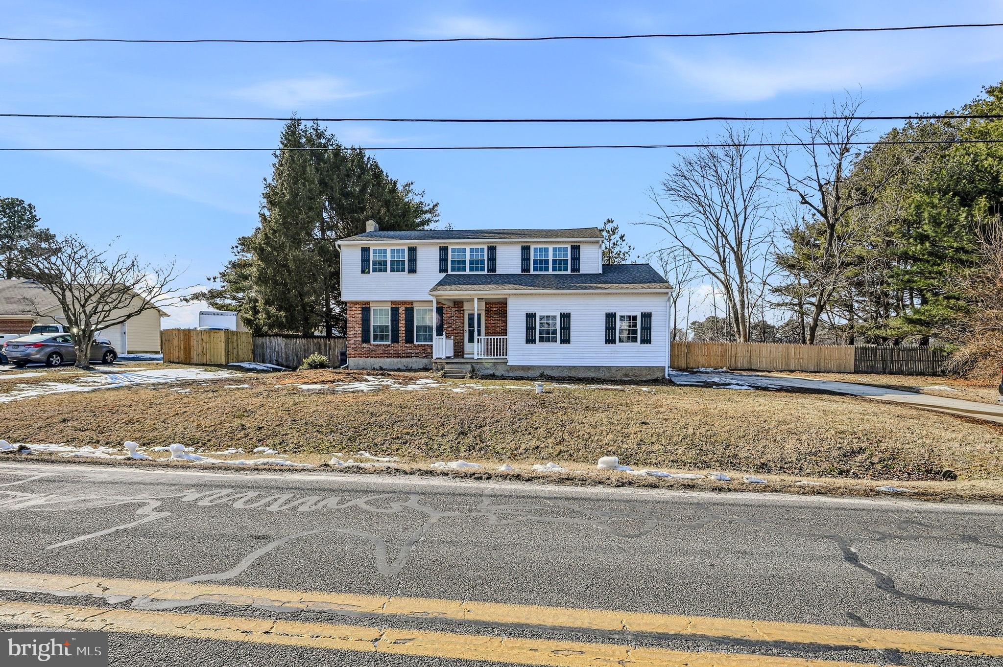 JONATHANS LANDING - Residential