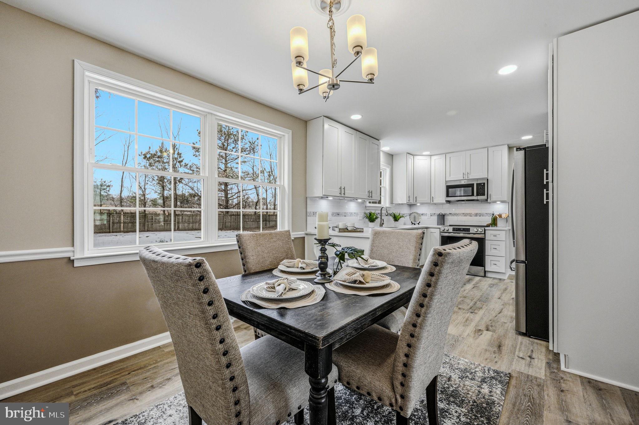 JONATHANS LANDING - Residential