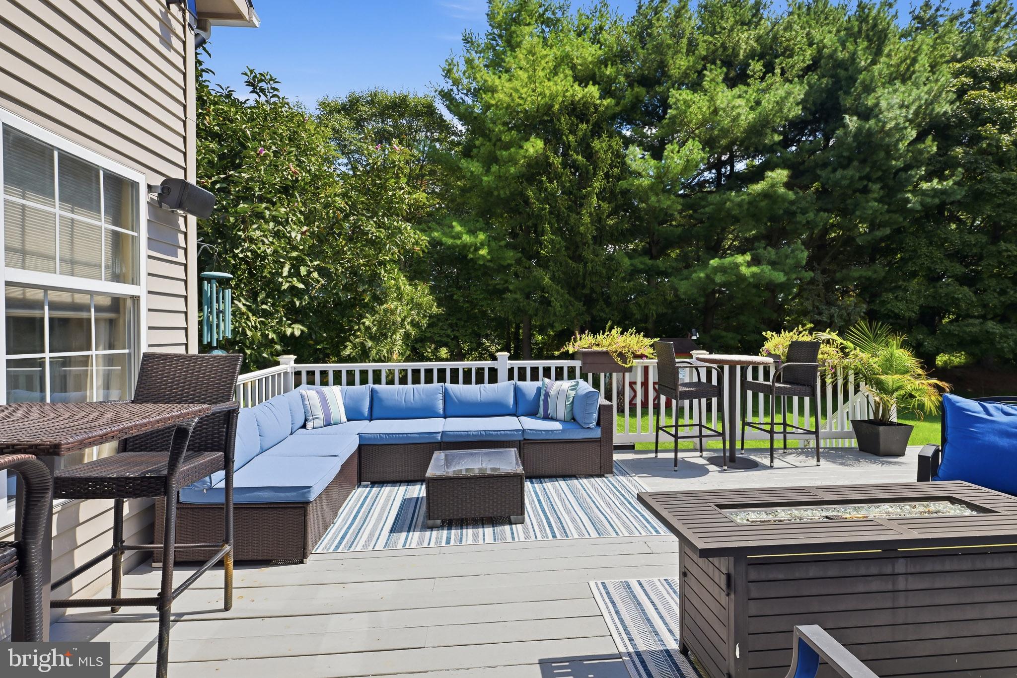 31 E MOYER DRIVE