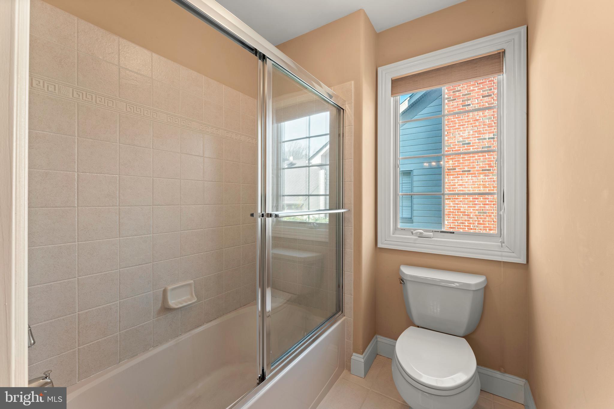 WOODMONT - Residential