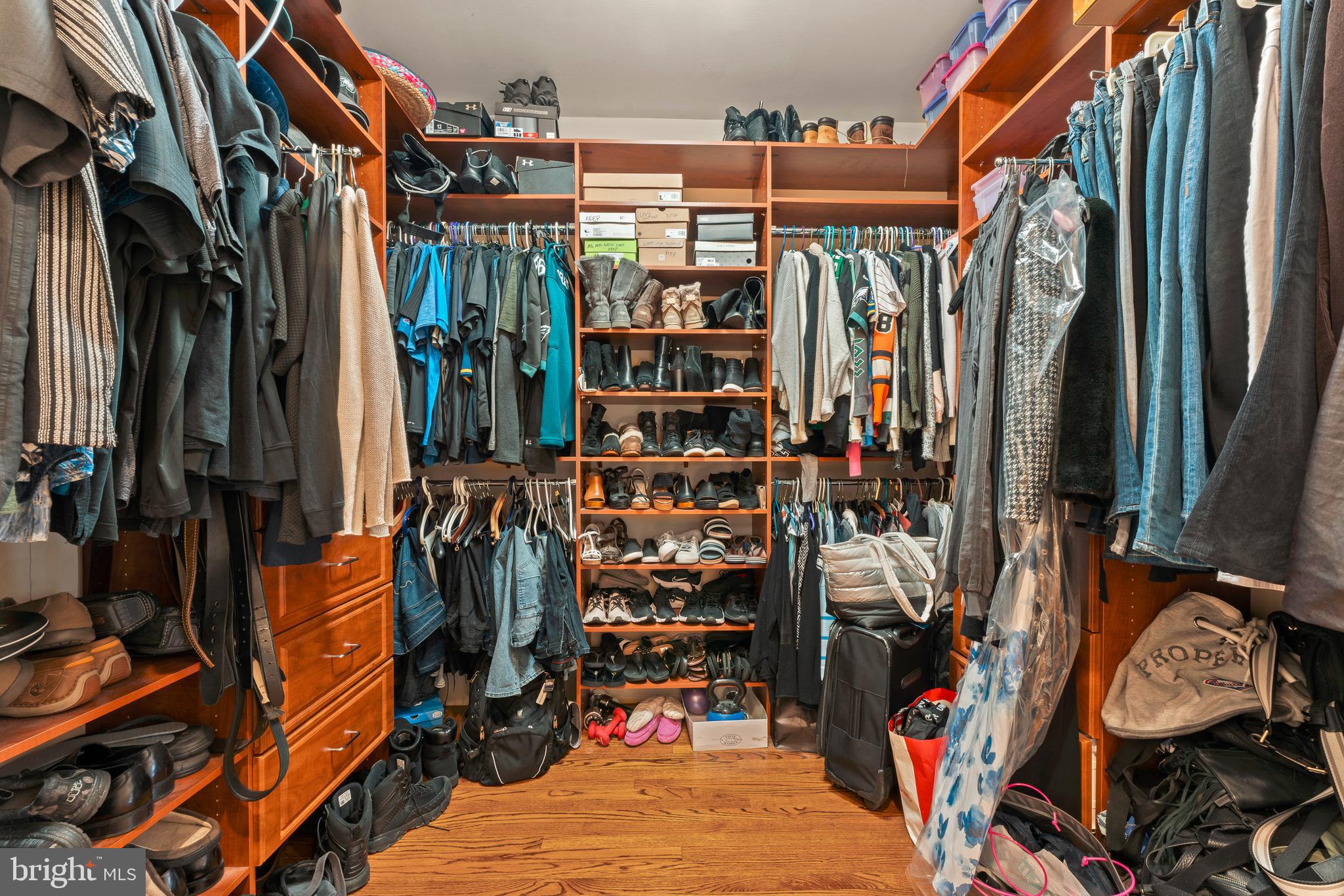 WOODMONT - Residential