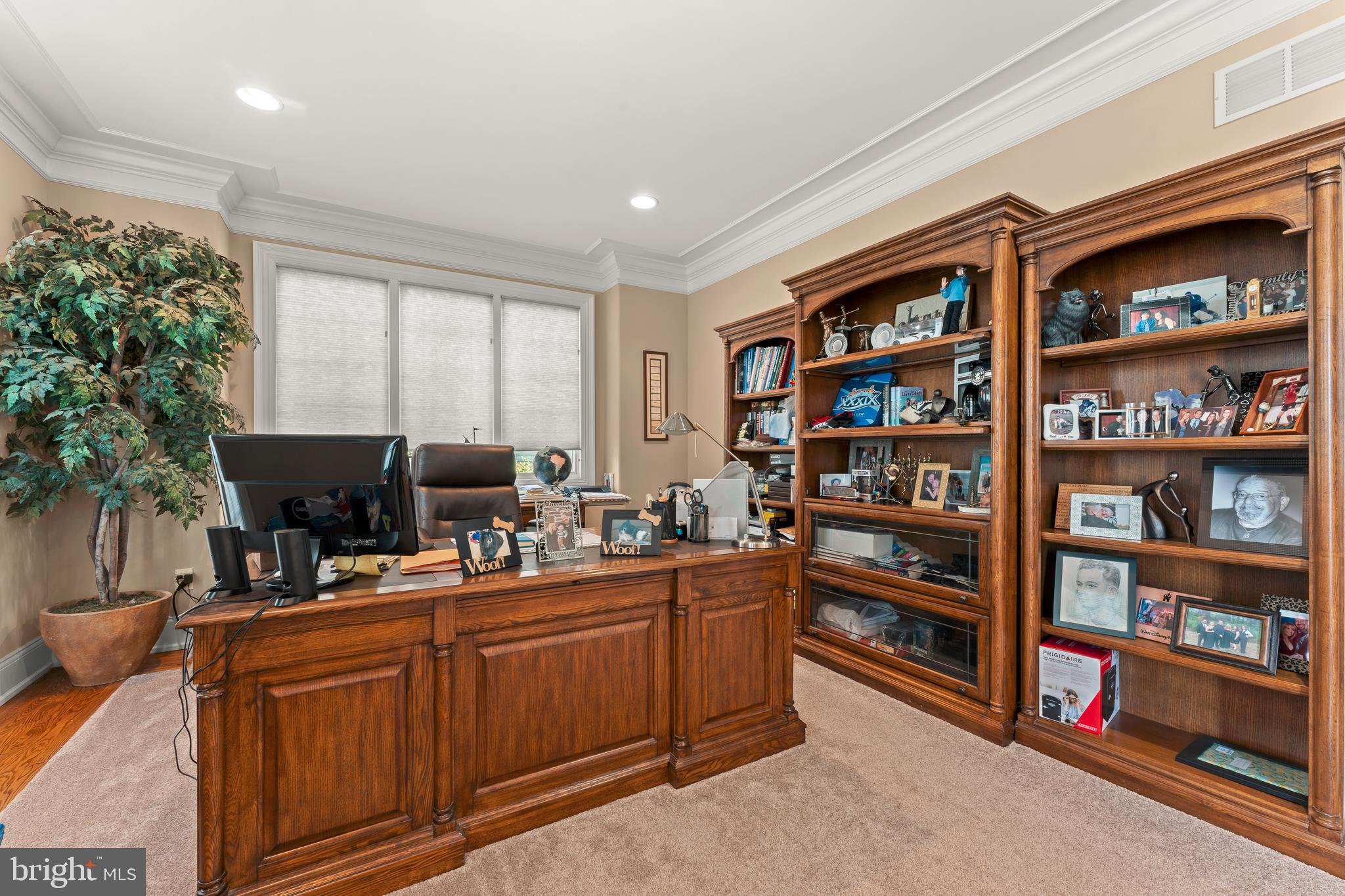 WOODMONT - Residential