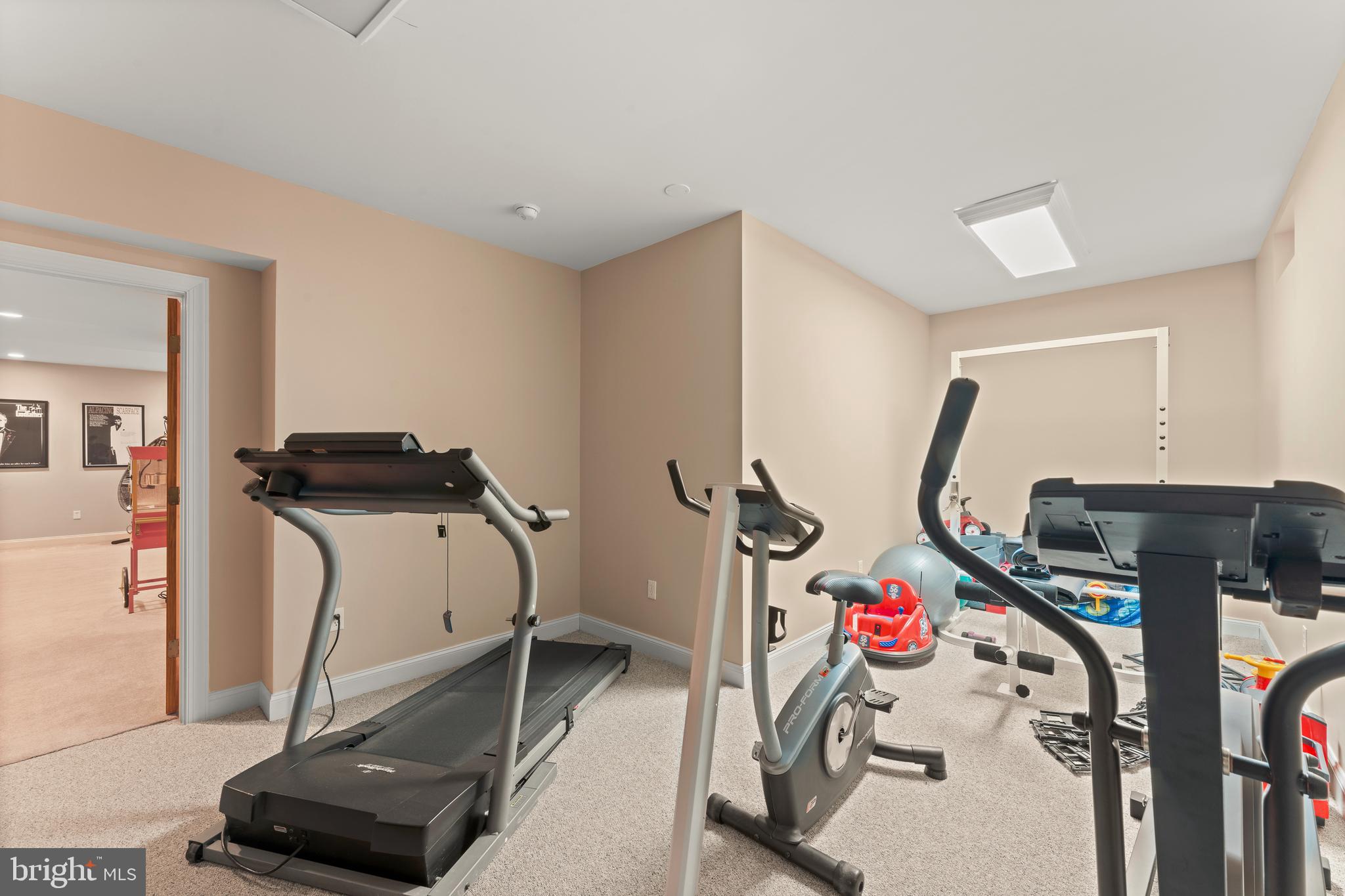 WOODMONT - Residential