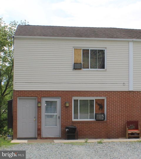 Homes For Rent - 110 Griffith Road #2<br/> DELTA, PA 17314