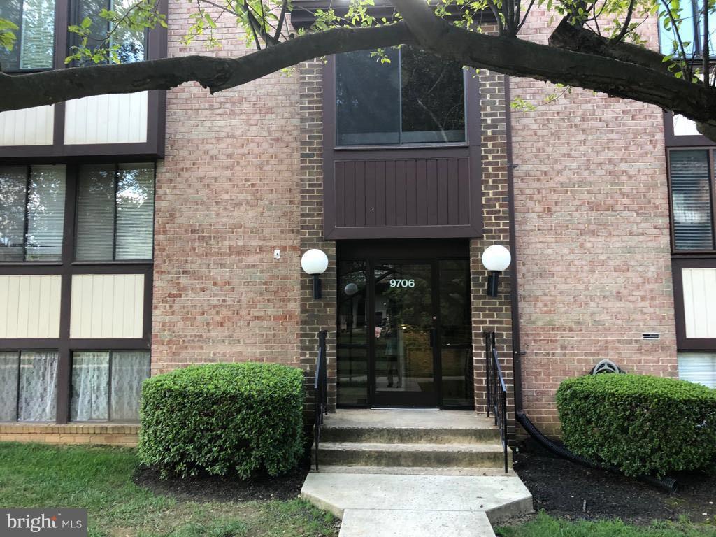 HAWTHORNE VILLAGE - Residential