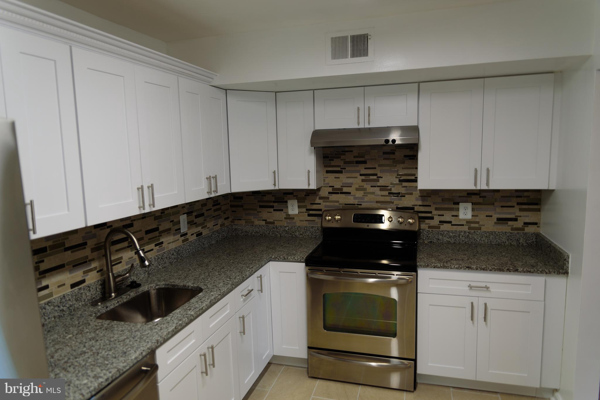 HAWTHORNE VILLAGE - Residential