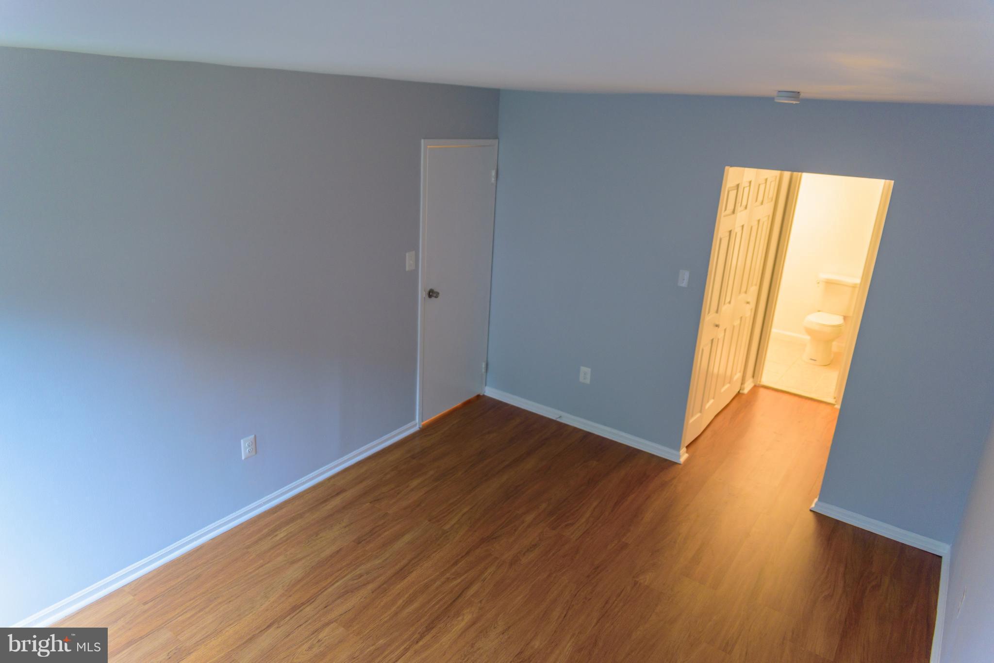 HAWTHORNE VILLAGE - Residential