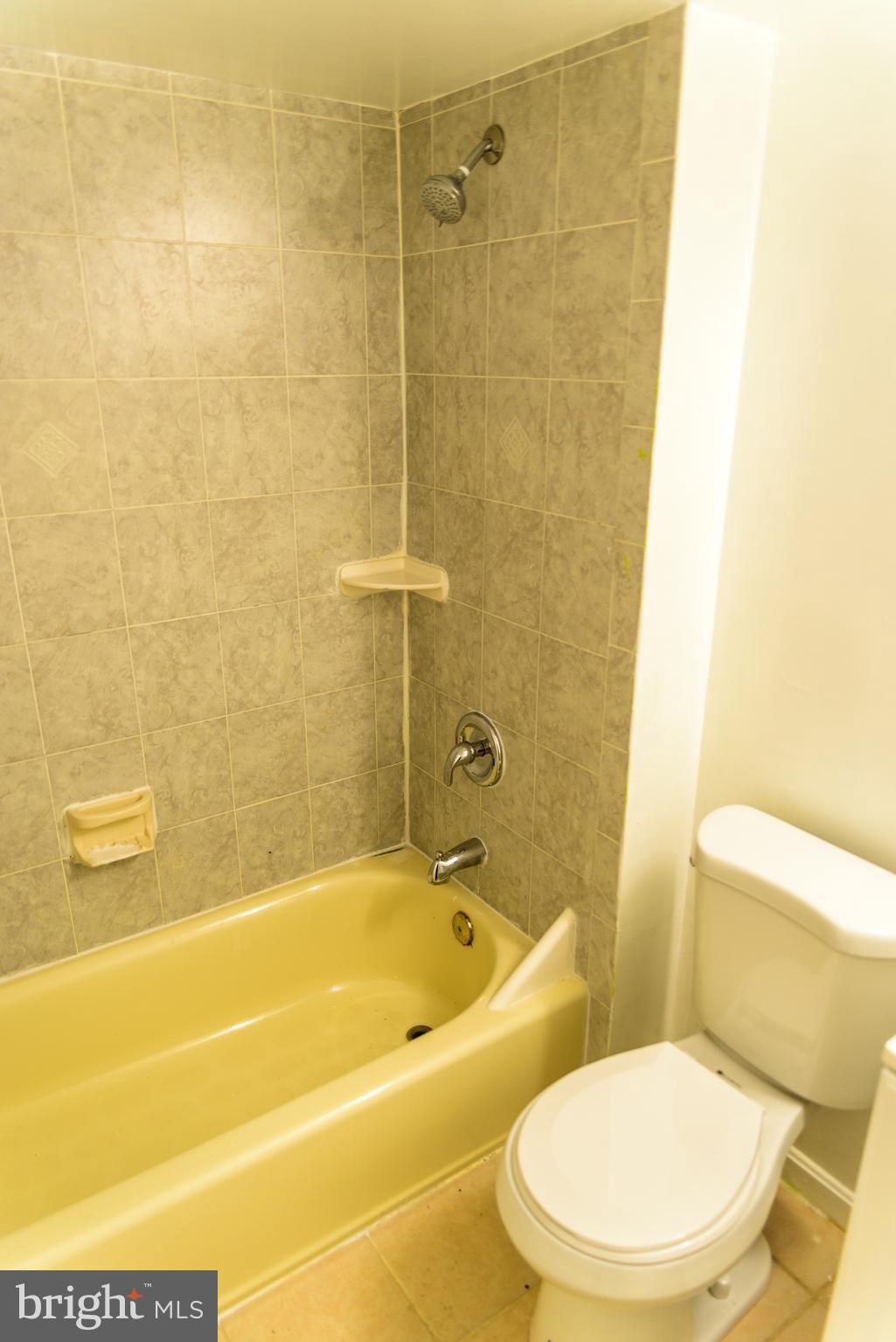 HAWTHORNE VILLAGE - Residential