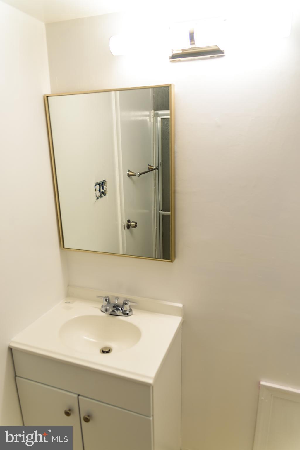 HAWTHORNE VILLAGE - Residential