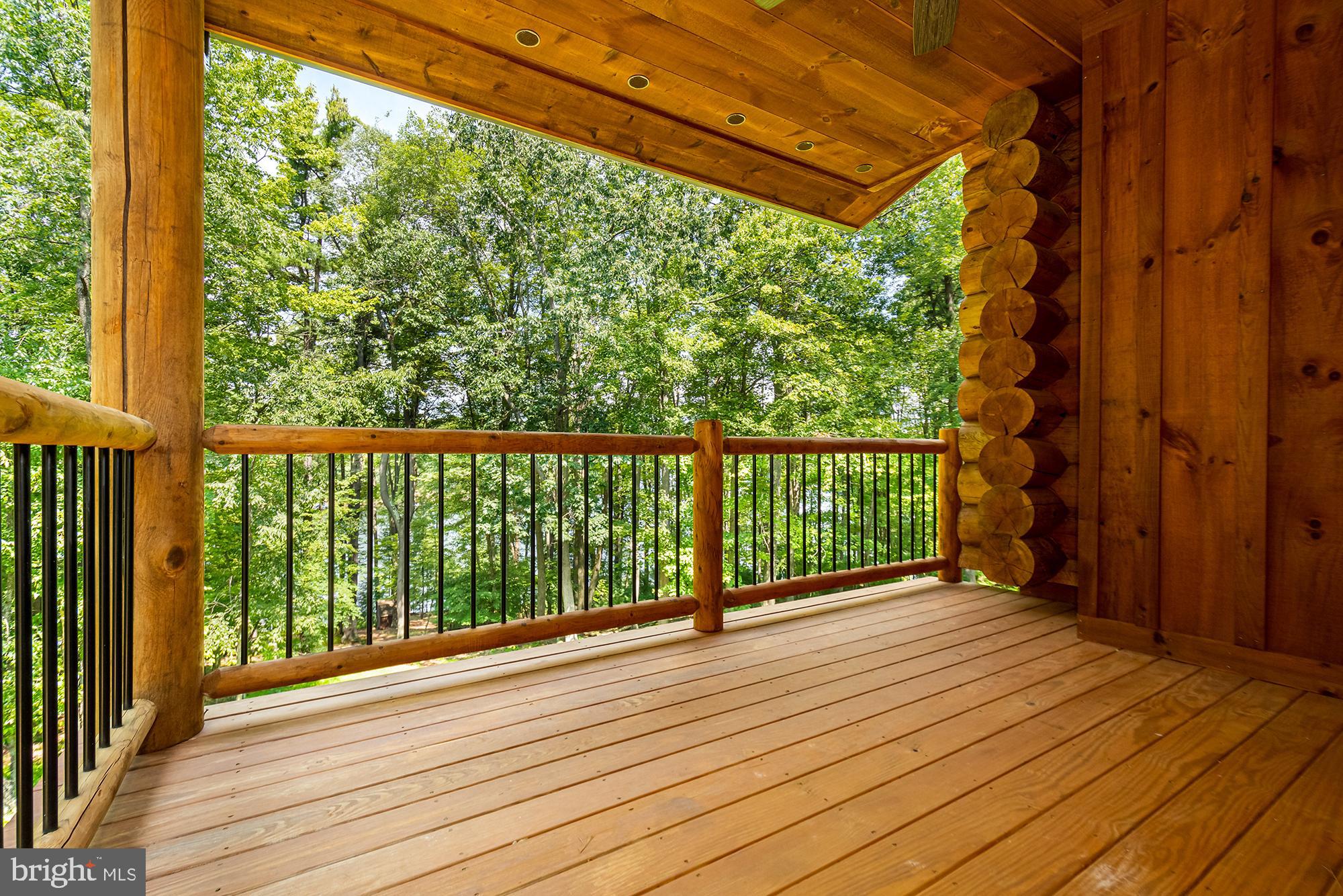 THOUSAND ACRES - Residential