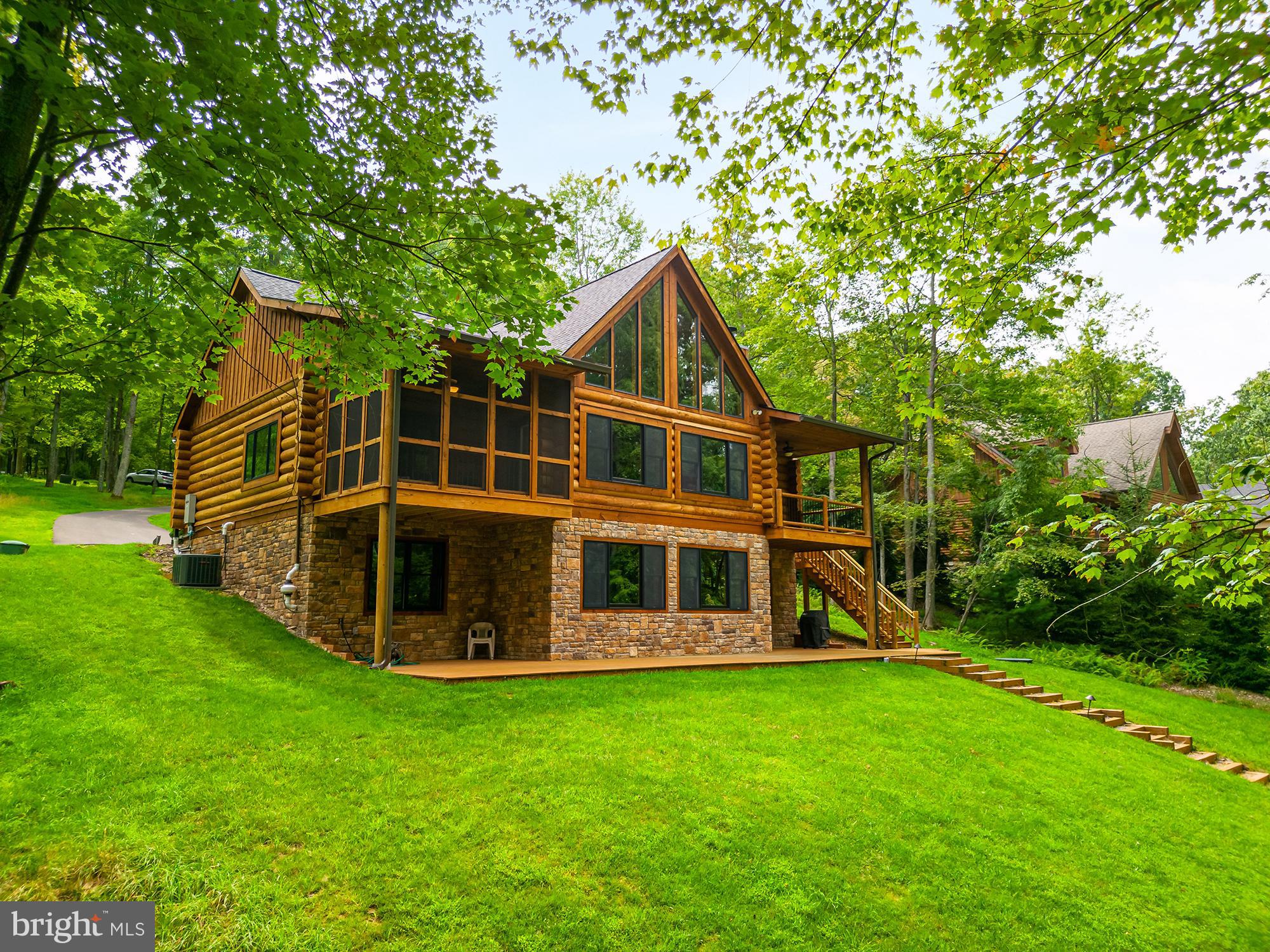 THOUSAND ACRES - Residential