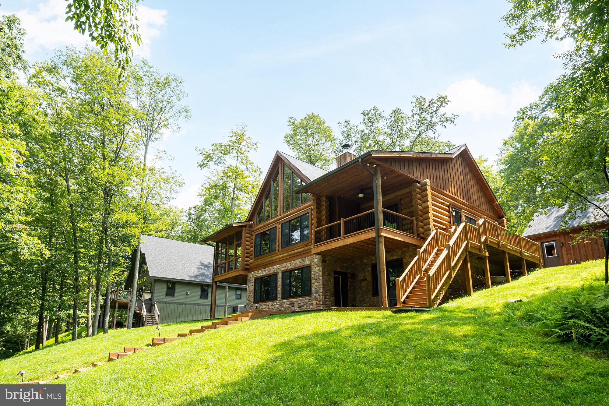 THOUSAND ACRES - Residential