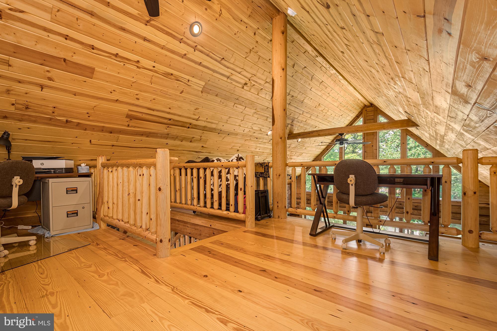 THOUSAND ACRES - Residential