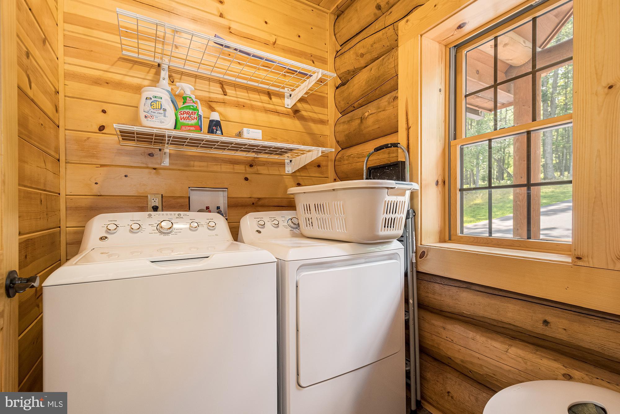 THOUSAND ACRES - Residential