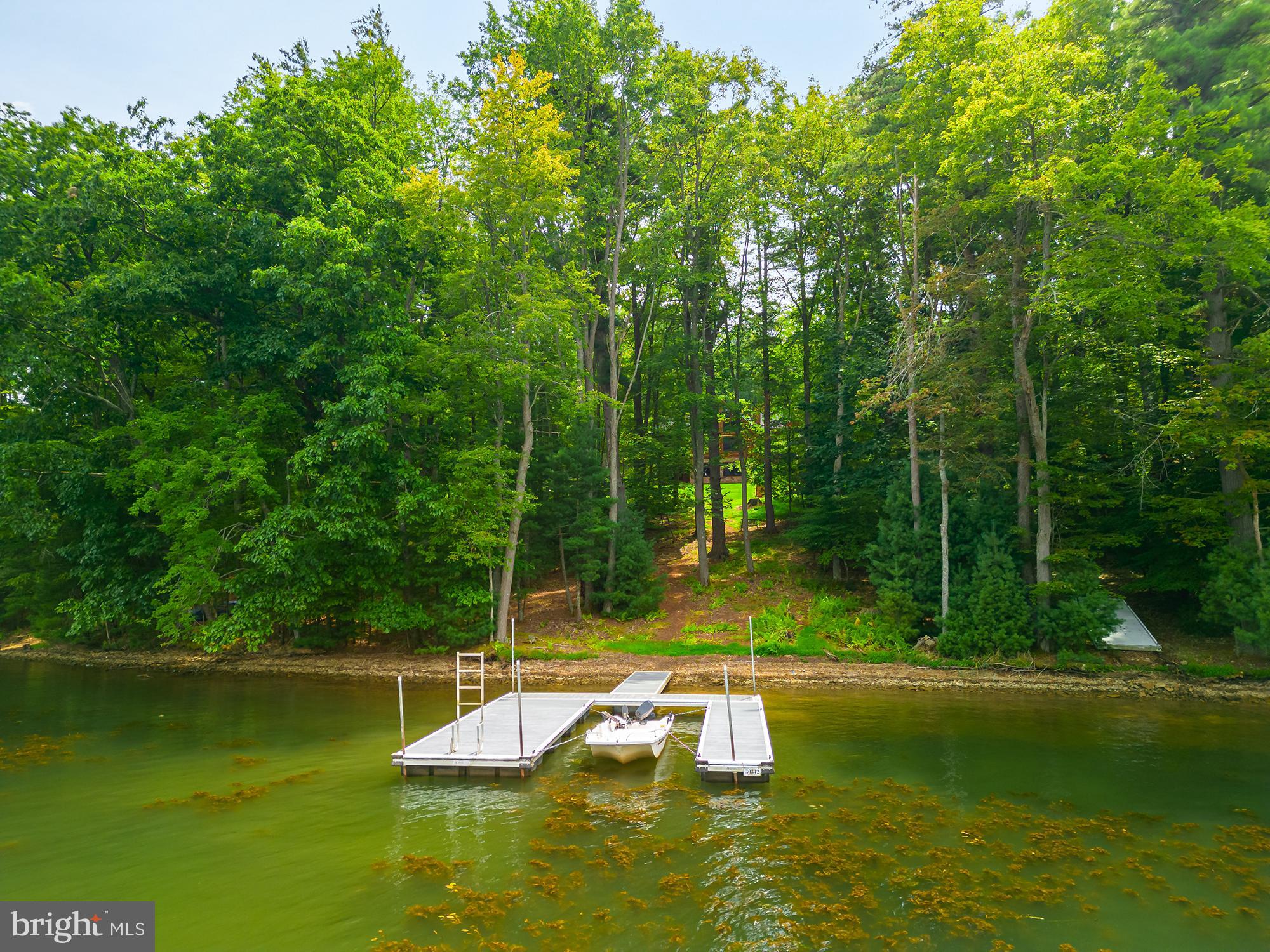 THOUSAND ACRES - Residential