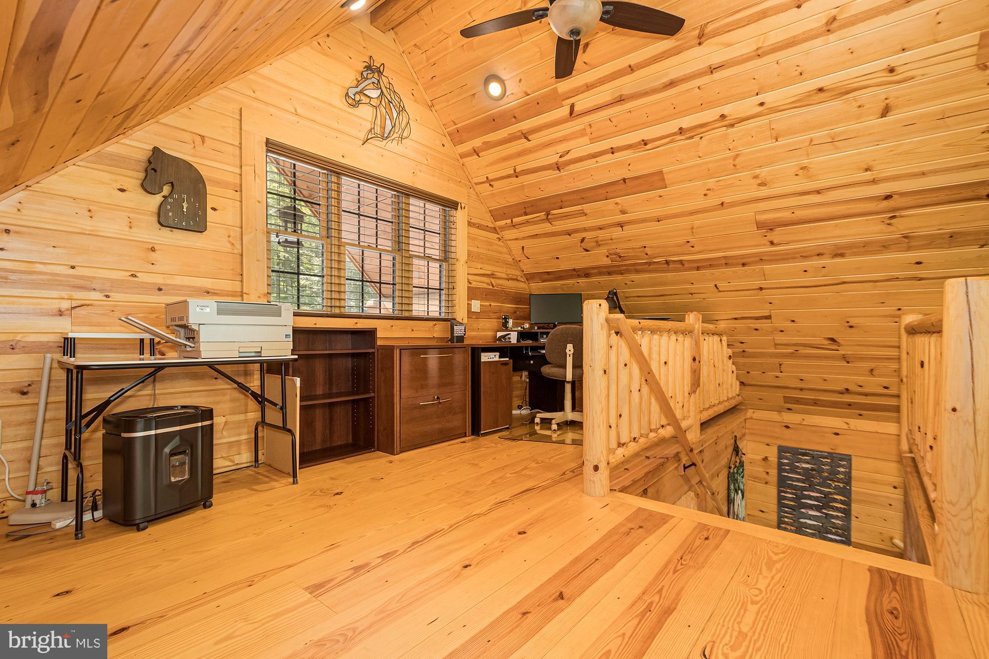 THOUSAND ACRES - Residential