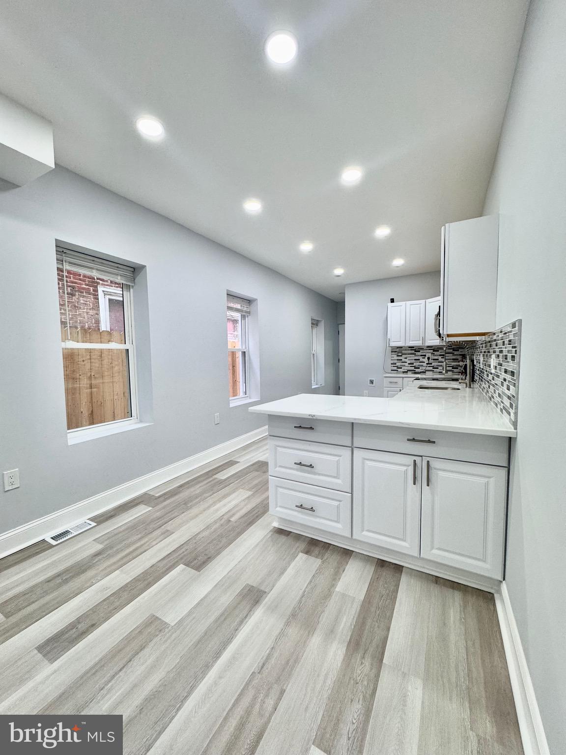 PHILADELPHIA - Residential