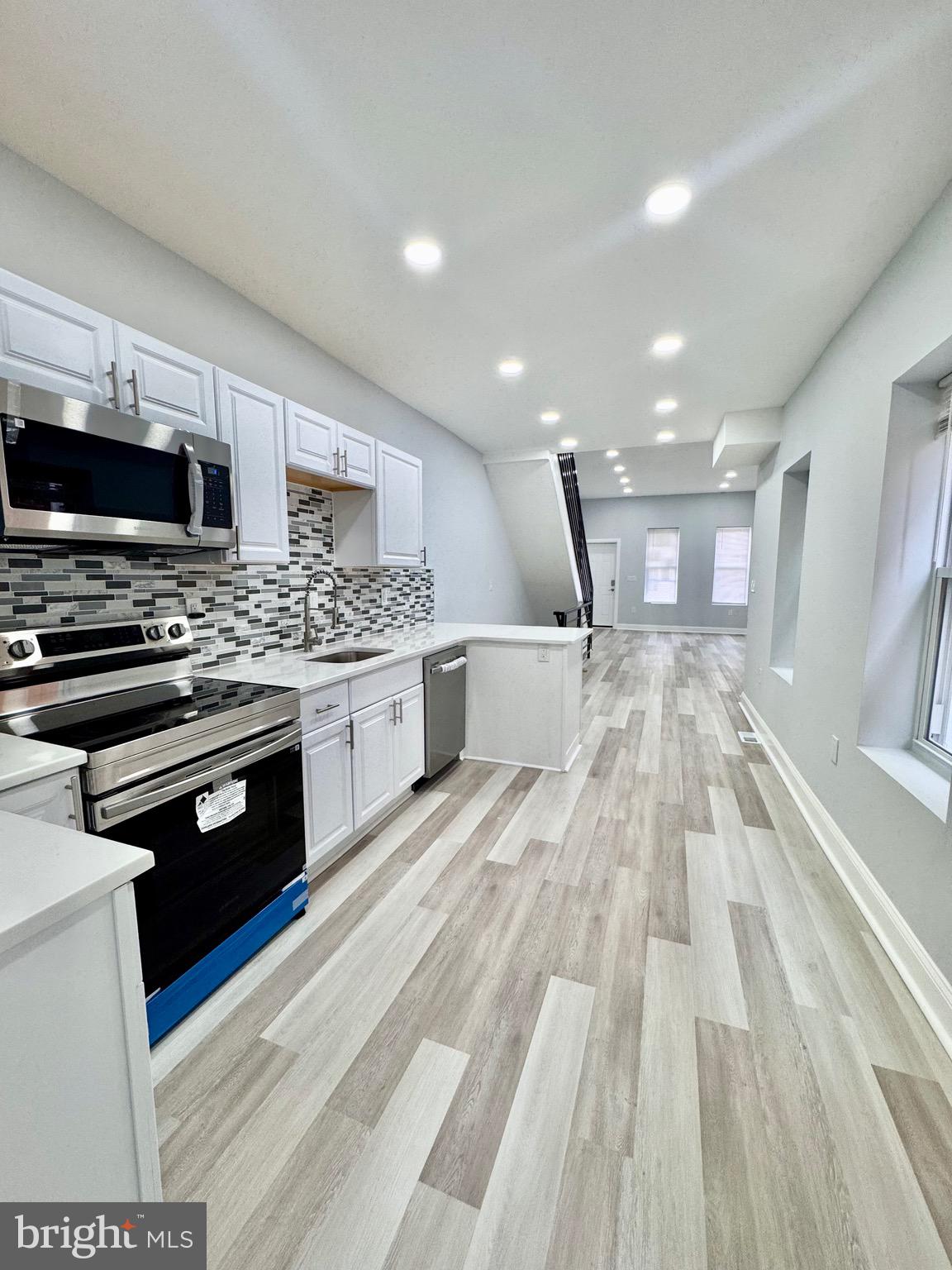 PHILADELPHIA - Residential