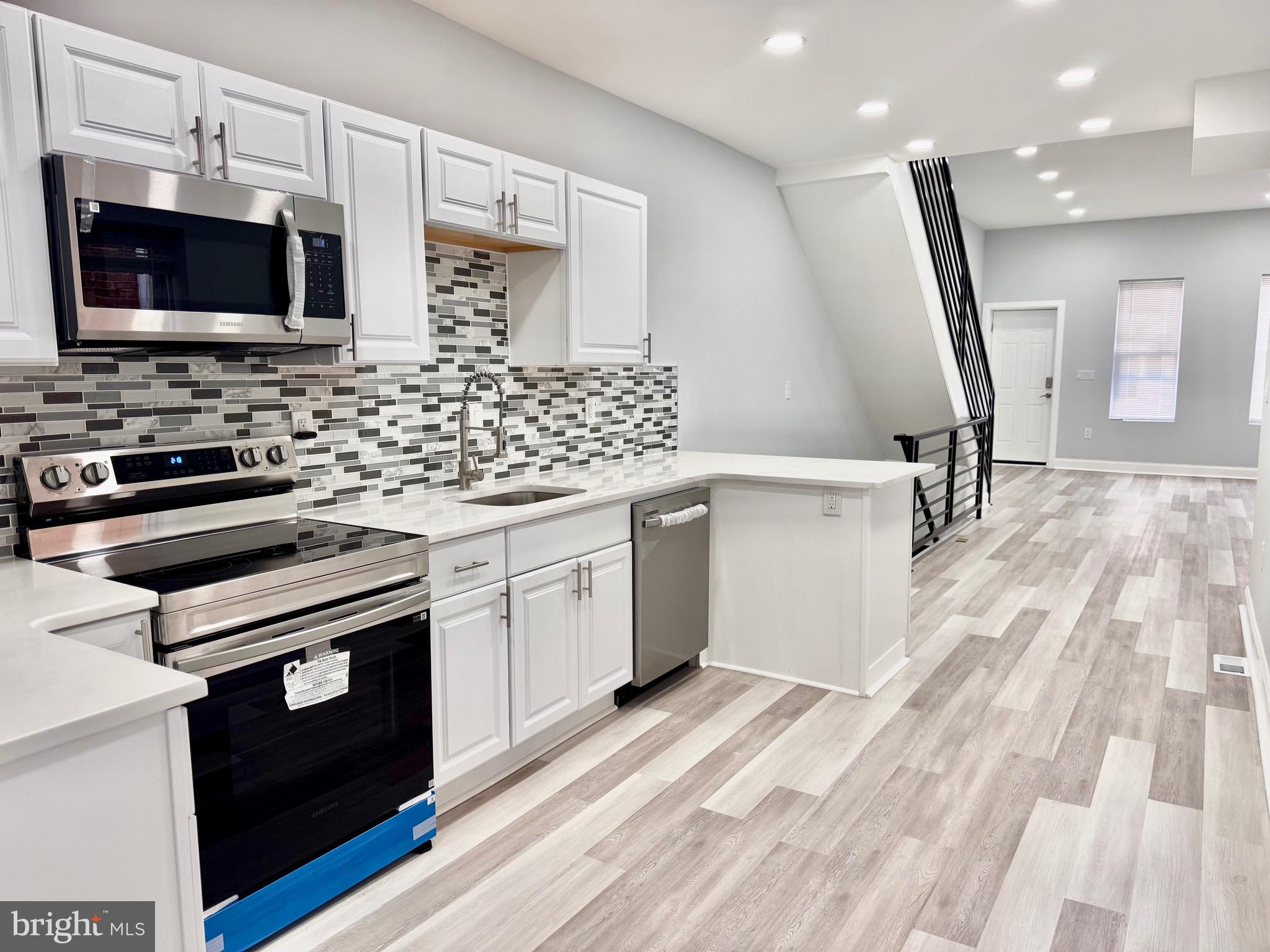 PHILADELPHIA - Residential