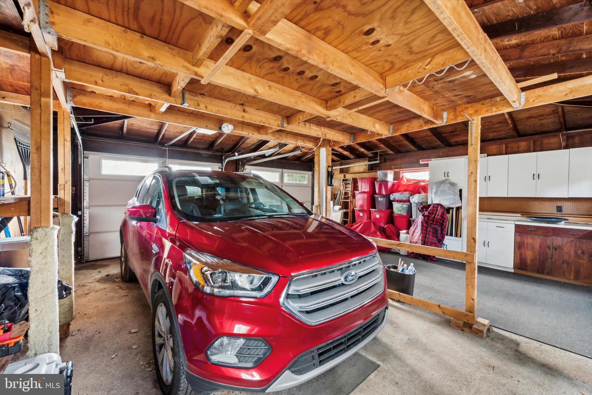 HOLIDAY FARMS - Residential