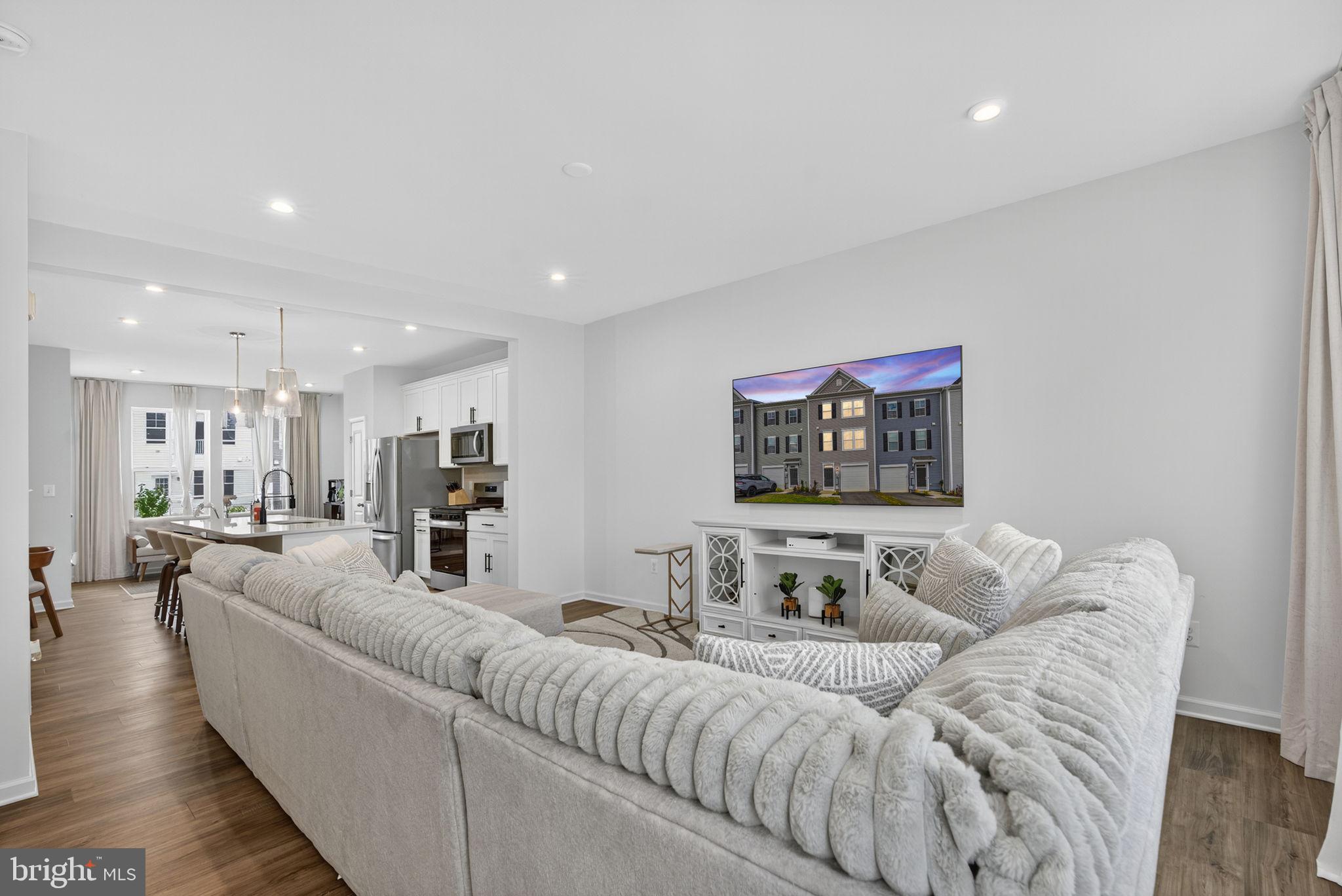 HUNTFIELD - Residential